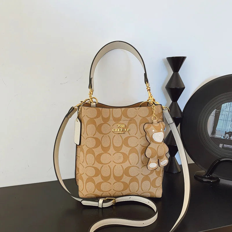 Fashionable style, elegant and luxurious handbag in the shape of a bucket, versatile and suitable for all occasions, single-shou