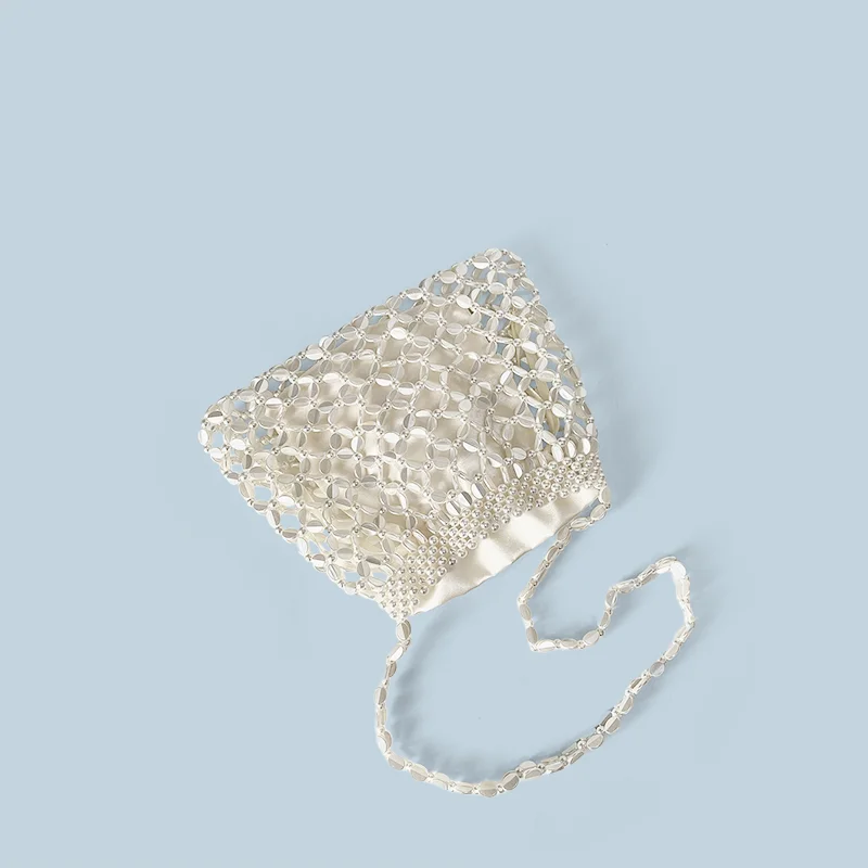 New handheld niche design silver handmade bead woven handbag essential for summer shoulder bag